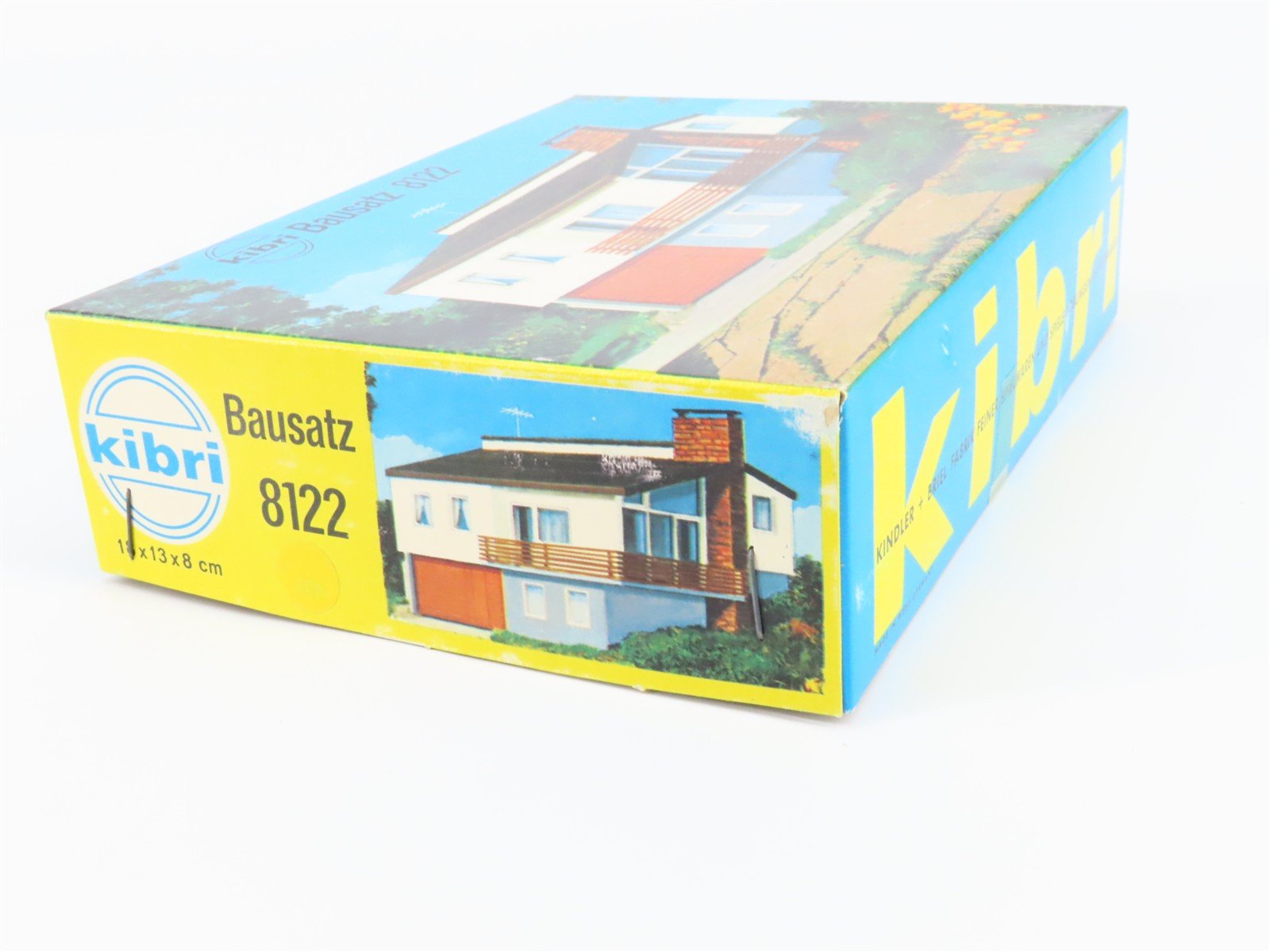 HO 1/87 Scale Kibri Kit 8122 Split Level House
