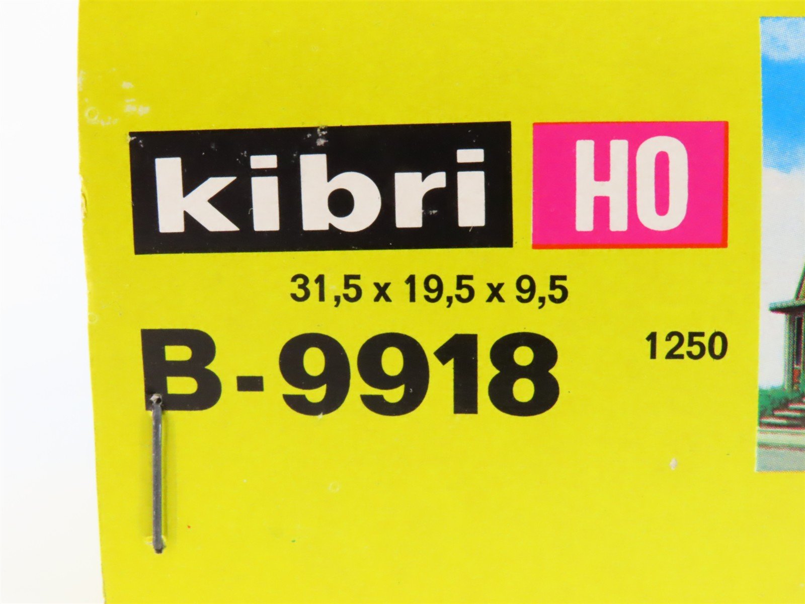 HO 1/87 Scale Kibri Kit B-9918 Factory Building