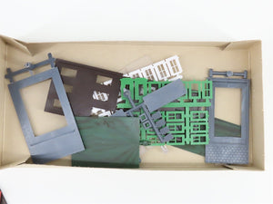 HO 1/87 Scale AHM Minikits Kit 5878 Busy Bee Department Store