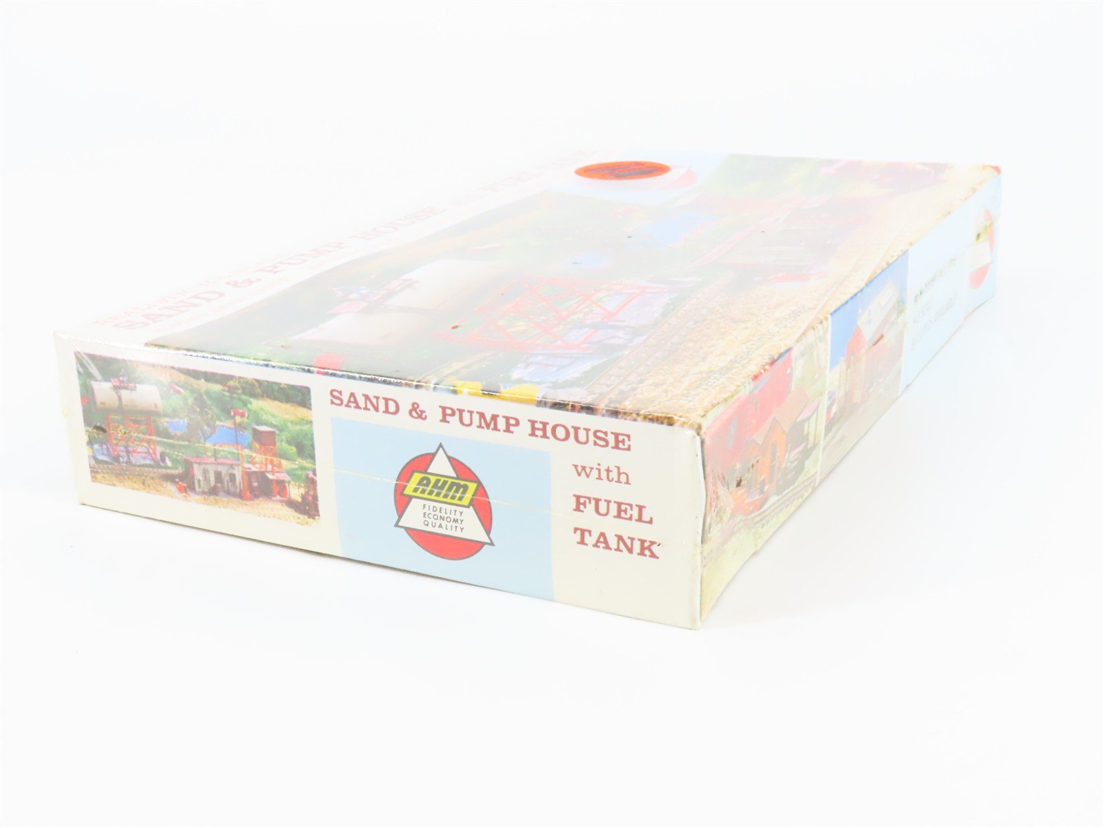 HO 1/87 Scale AHM Kit 5853:350 Sand & Pump House with Fuel Tank- Sealed