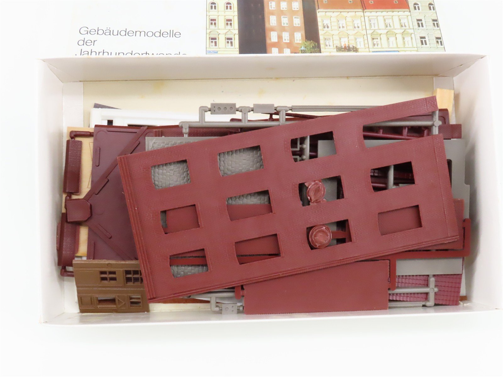 HO 1/87 Scale Schmidt Modellbau Kit B-1006 City House