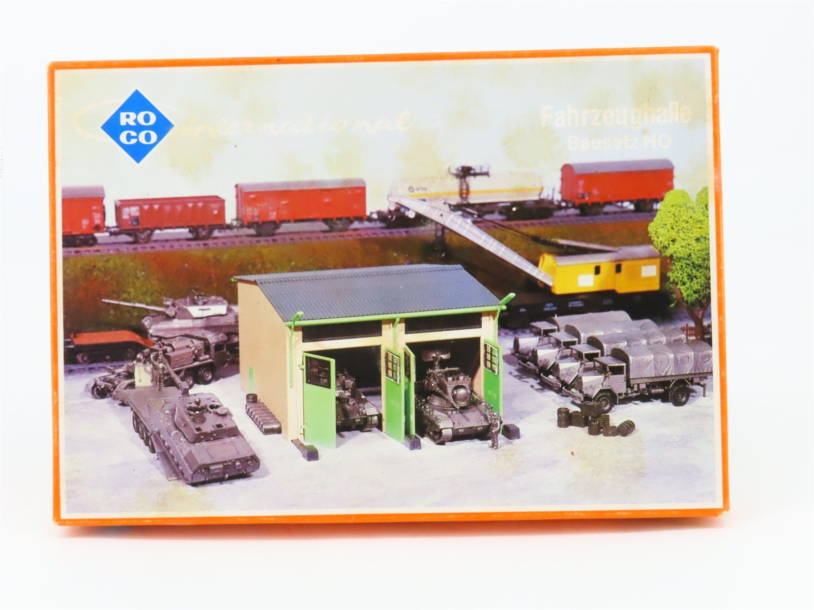 HO 1/87 Scale Roco Kit 0292 Military Garage