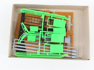 HO 1/87 Scale Roco Kit 0292 Military Garage