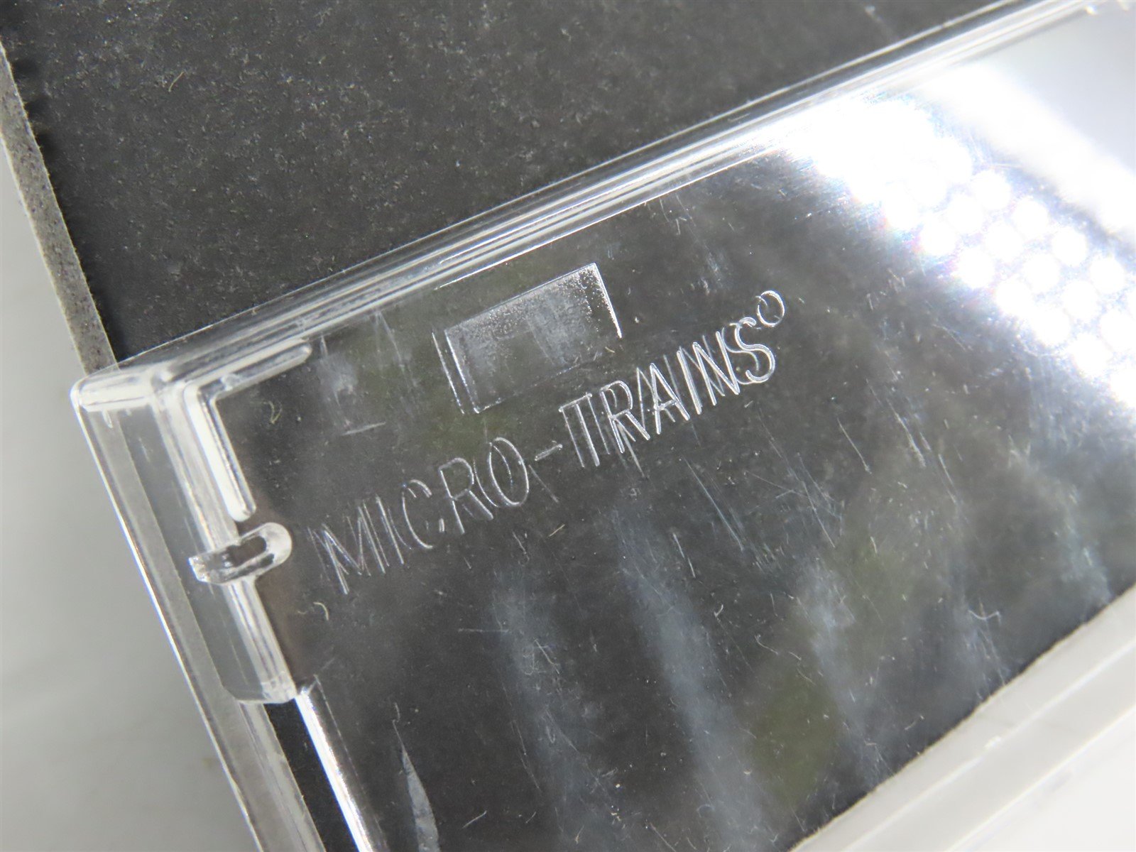 N Scale Micro-Trains MTL 02100389 OH Ohio State 40' Standard Boxcar #1803