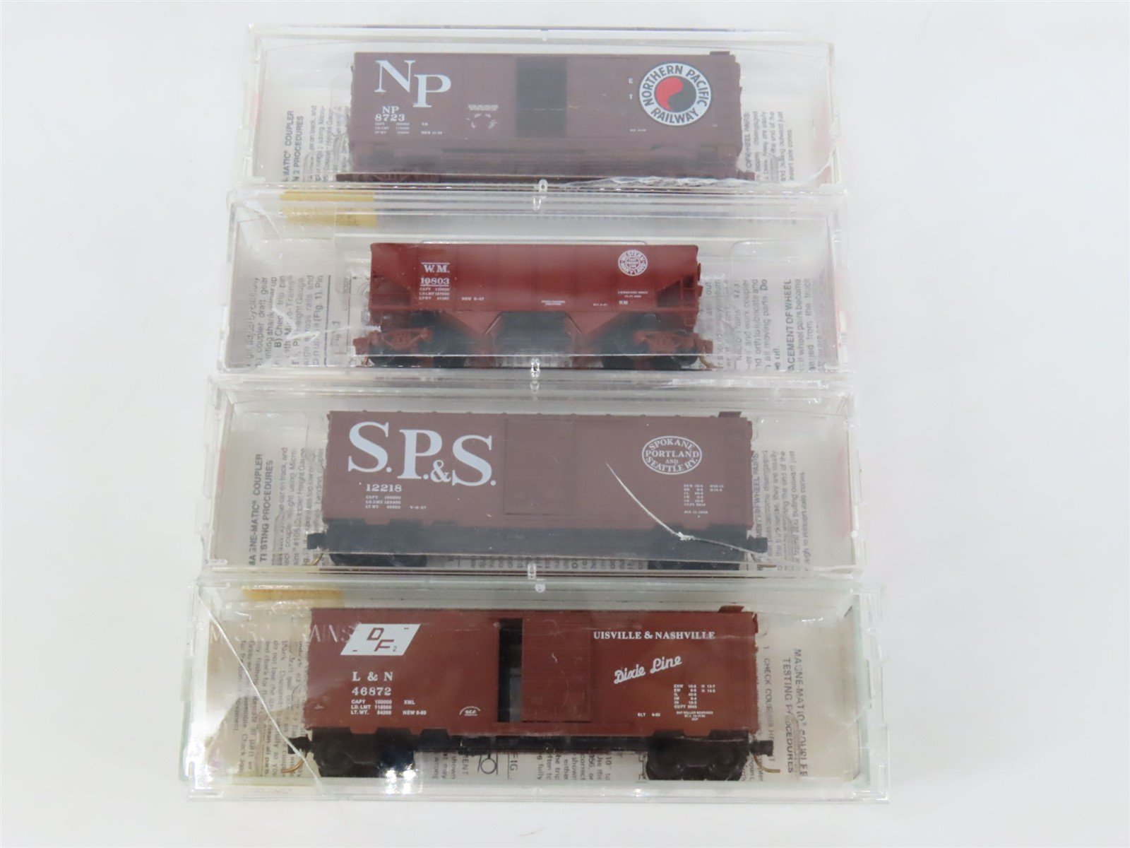 LOT of 4 N Scale Micro-Trains MTL SP&S/NP/WM/L&N 2-Bay Hoppers & Boxcars
