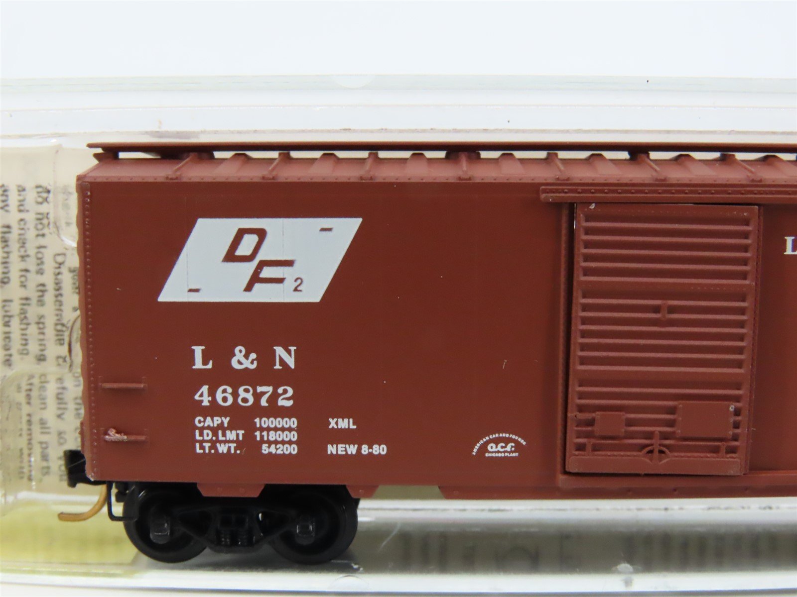 LOT of 4 N Scale Micro-Trains MTL SP&S/NP/WM/L&N 2-Bay Hoppers & Boxcars