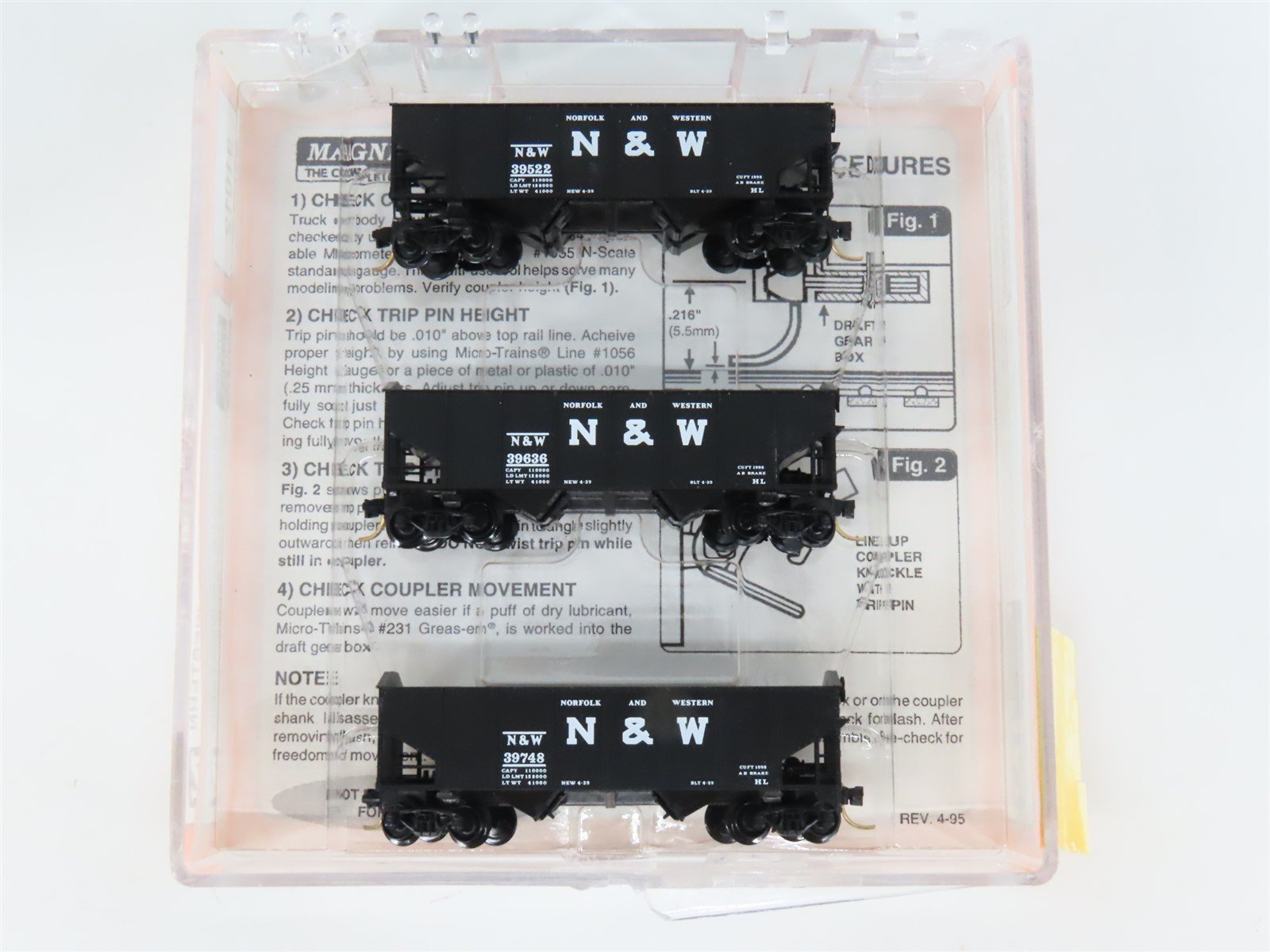 N Scale Micro-Trains MTL 91012 N&W Norfolk & Western 2-Bay Hopper 3-Pack