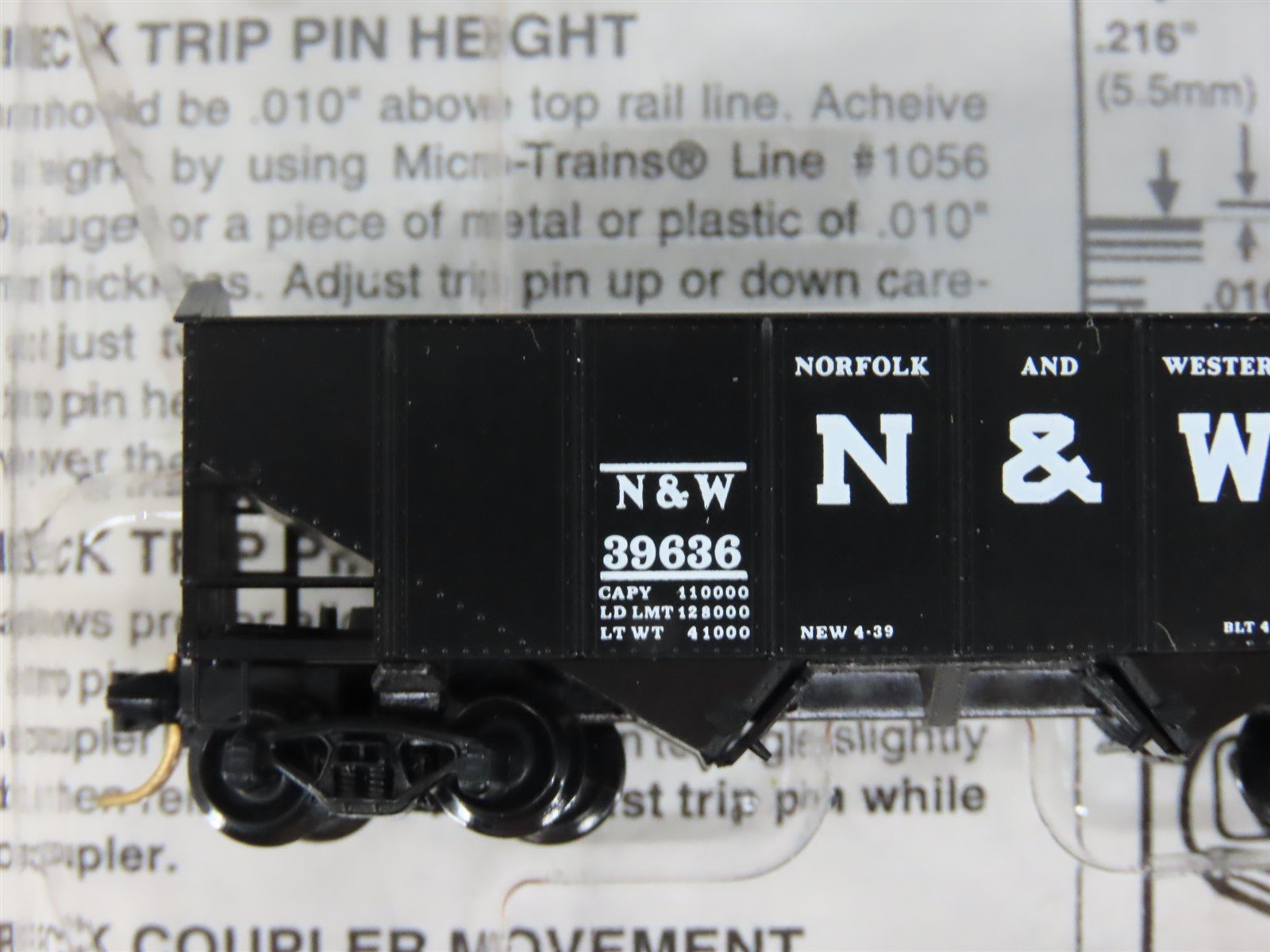 N Scale Micro-Trains MTL 91012 N&W Norfolk & Western 2-Bay Hopper 3-Pack