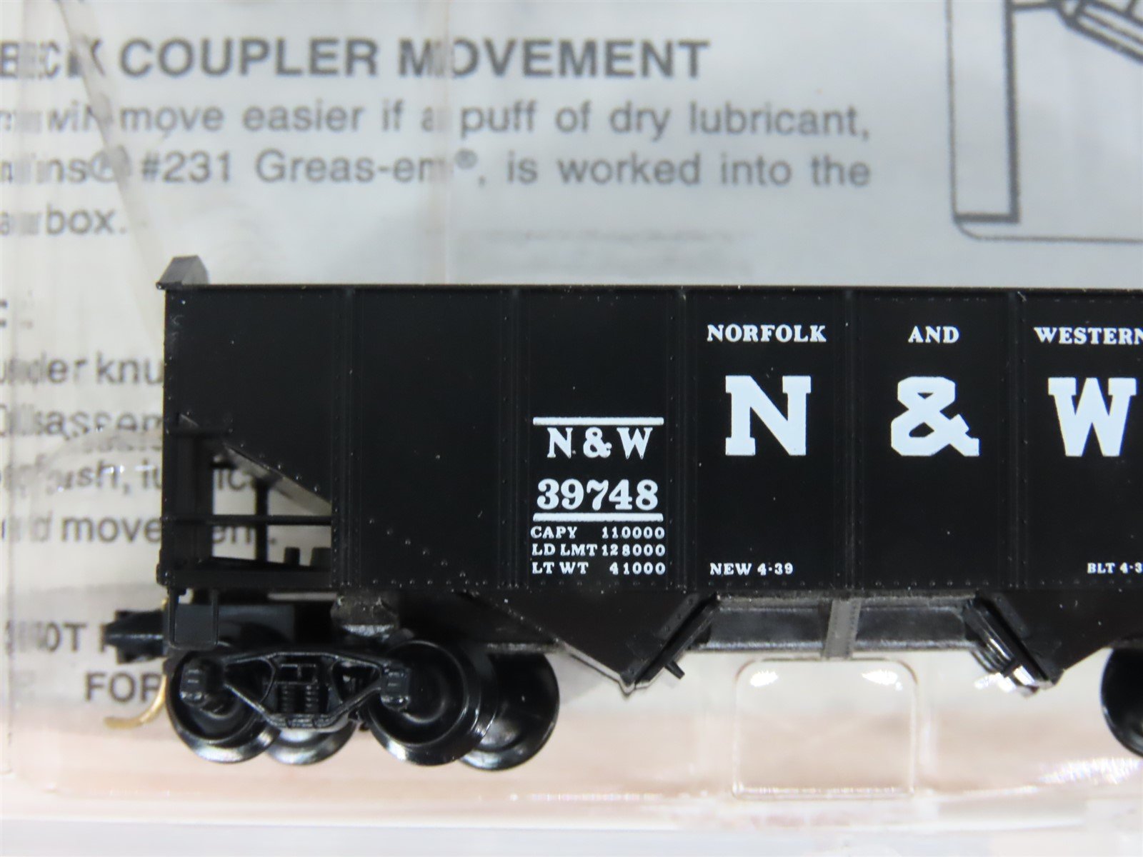 N Scale Micro-Trains MTL 91012 N&W Norfolk & Western 2-Bay Hopper 3-Pack