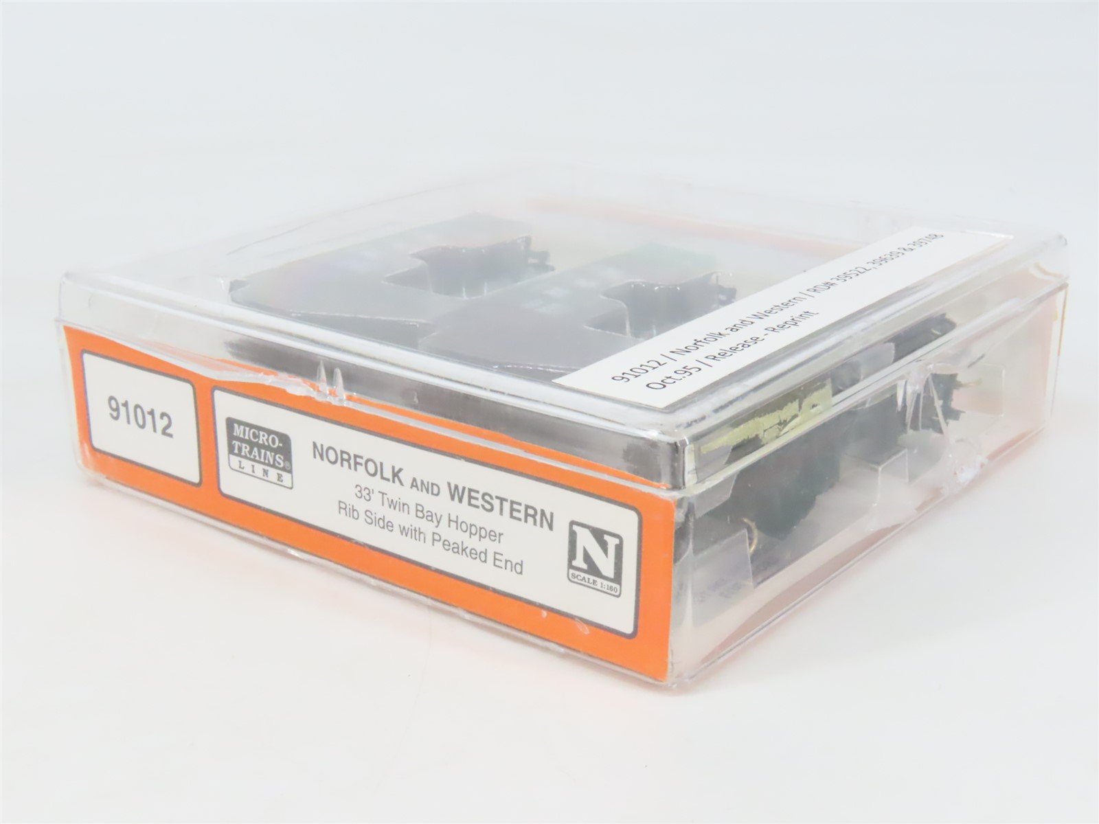 N Scale Micro-Trains MTL 91012 N&W Norfolk & Western 2-Bay Hopper 3-Pack