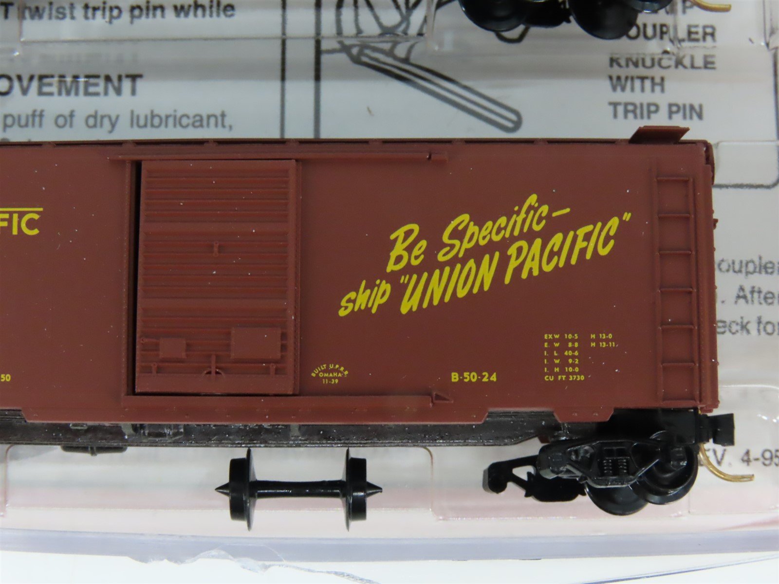 N Scale Micro-Trains MTL 20286-2 UP Union Pacific 40' Boxcar 3-Pack