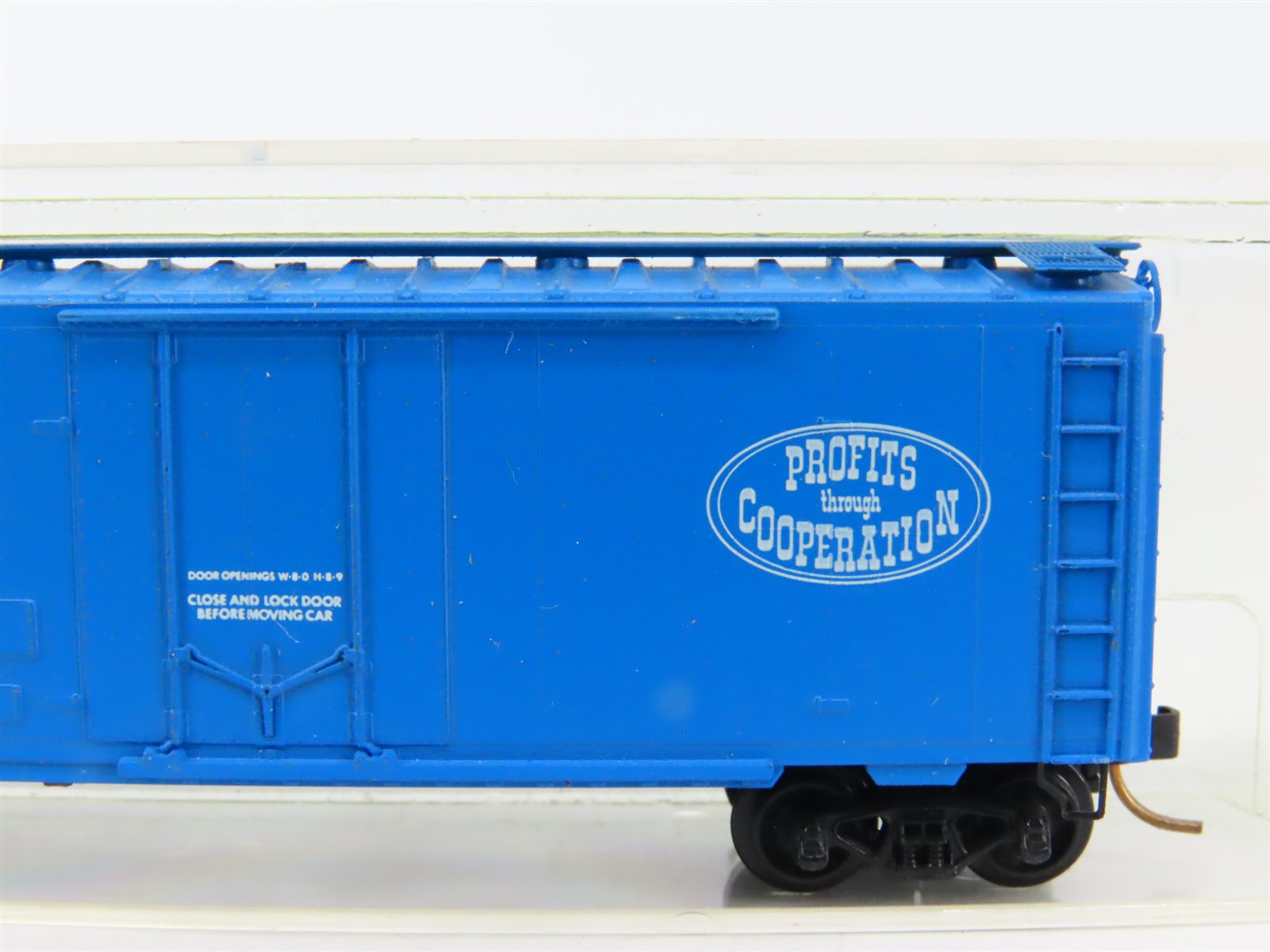 LOT of 4 N Scale Micro-Trains MTL GN/FEC/GTW Assorted 40' & 50' Boxcars