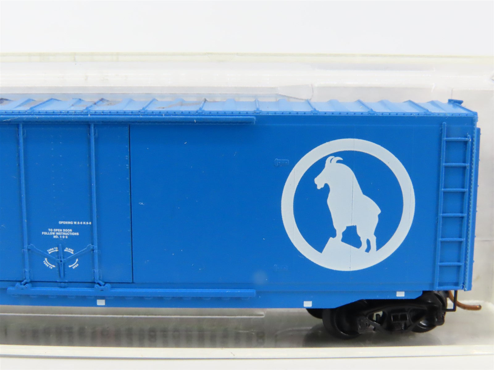 LOT of 4 N Scale Micro-Trains MTL GN Great Northern Big Sky Blue 50' Boxcars