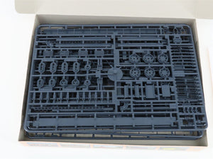 HO 1/87 Scale IHC Your Town USA Kit No. 5011 Signal Bridge