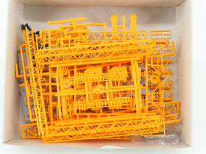 HO 1/87 Scale Kibri Kit 10202 Liebherr Tower Crane
