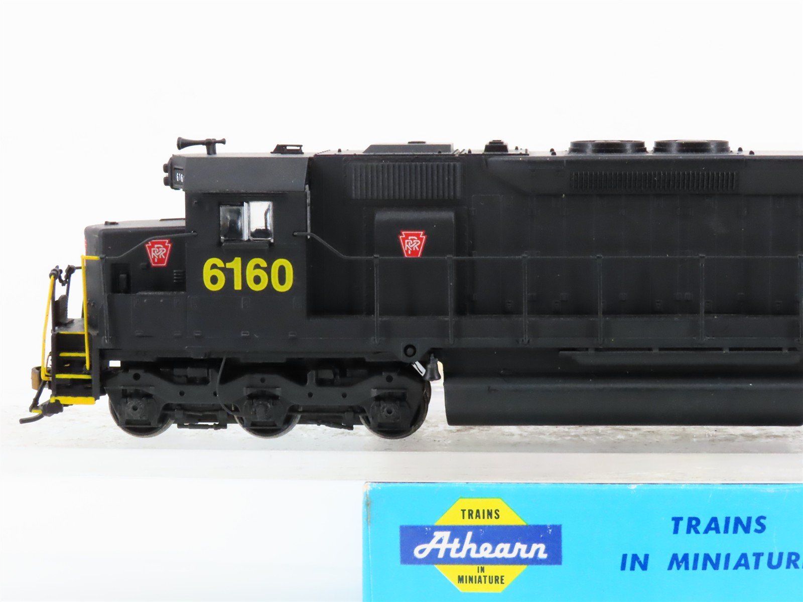 HO Scale Athearn 4166 PRR Pennsylvania SD45 Diesel Locomotive #6160