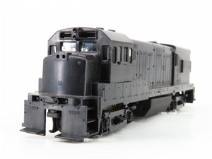HO Scale Athearn Undecorated U18B Diesel Locomotive
