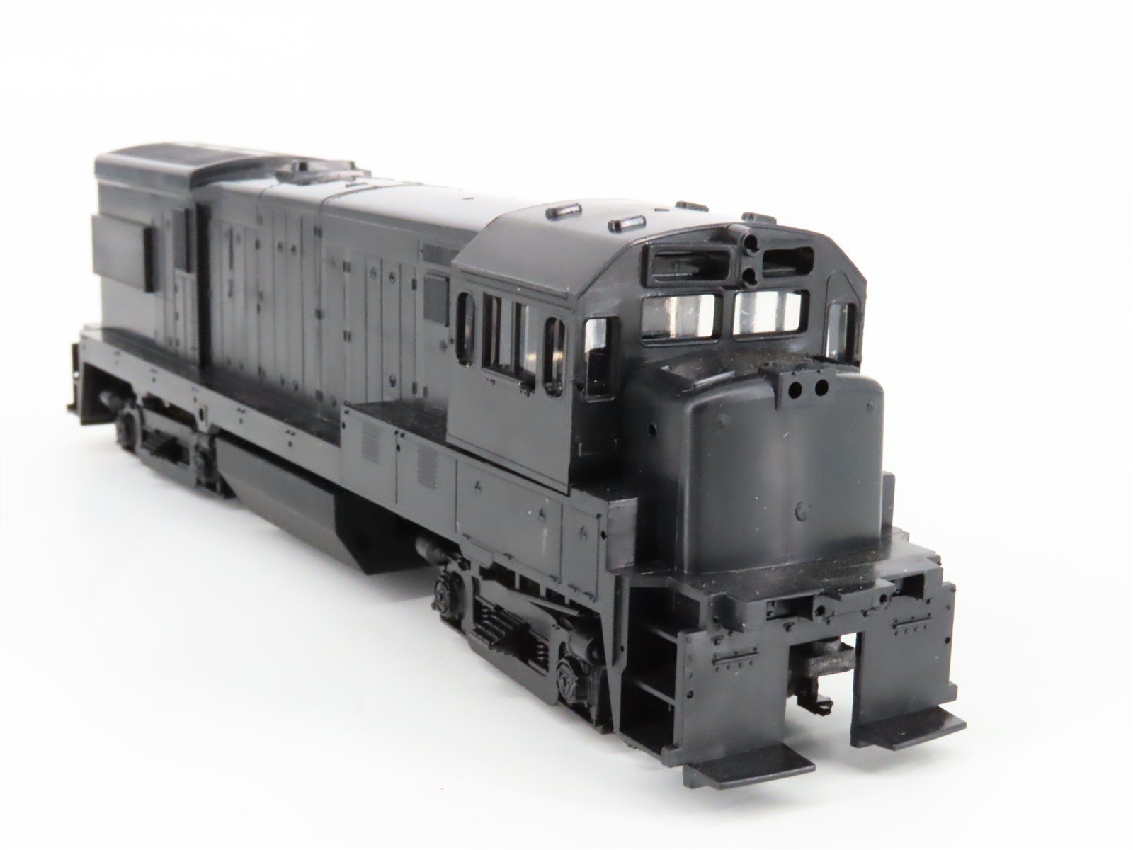 HO Scale Athearn Undecorated U18B Diesel Locomotive