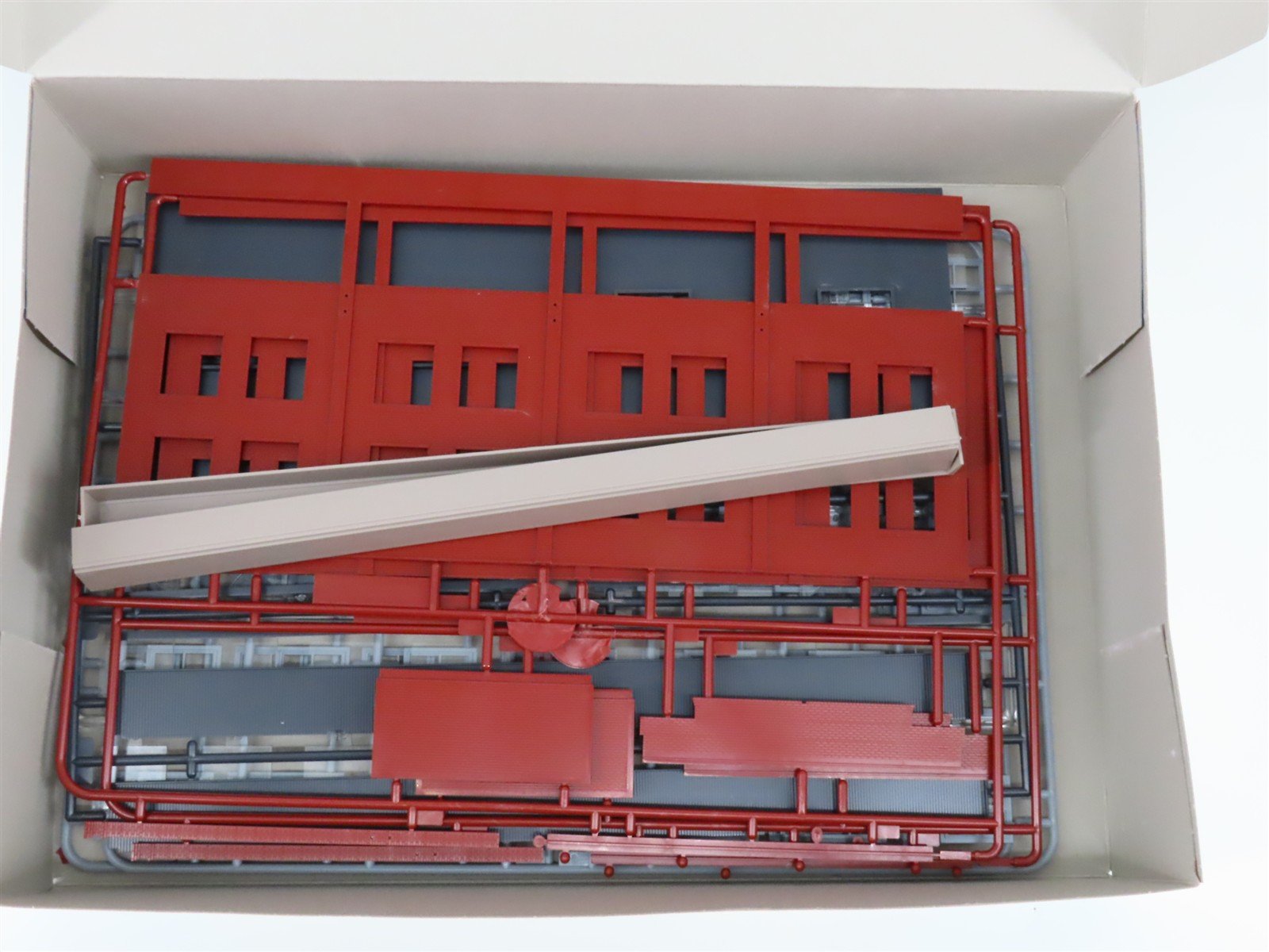 HO 1/87 Walthers Cornerstone Kit 933-3095 REA Transfer Building / Freight House