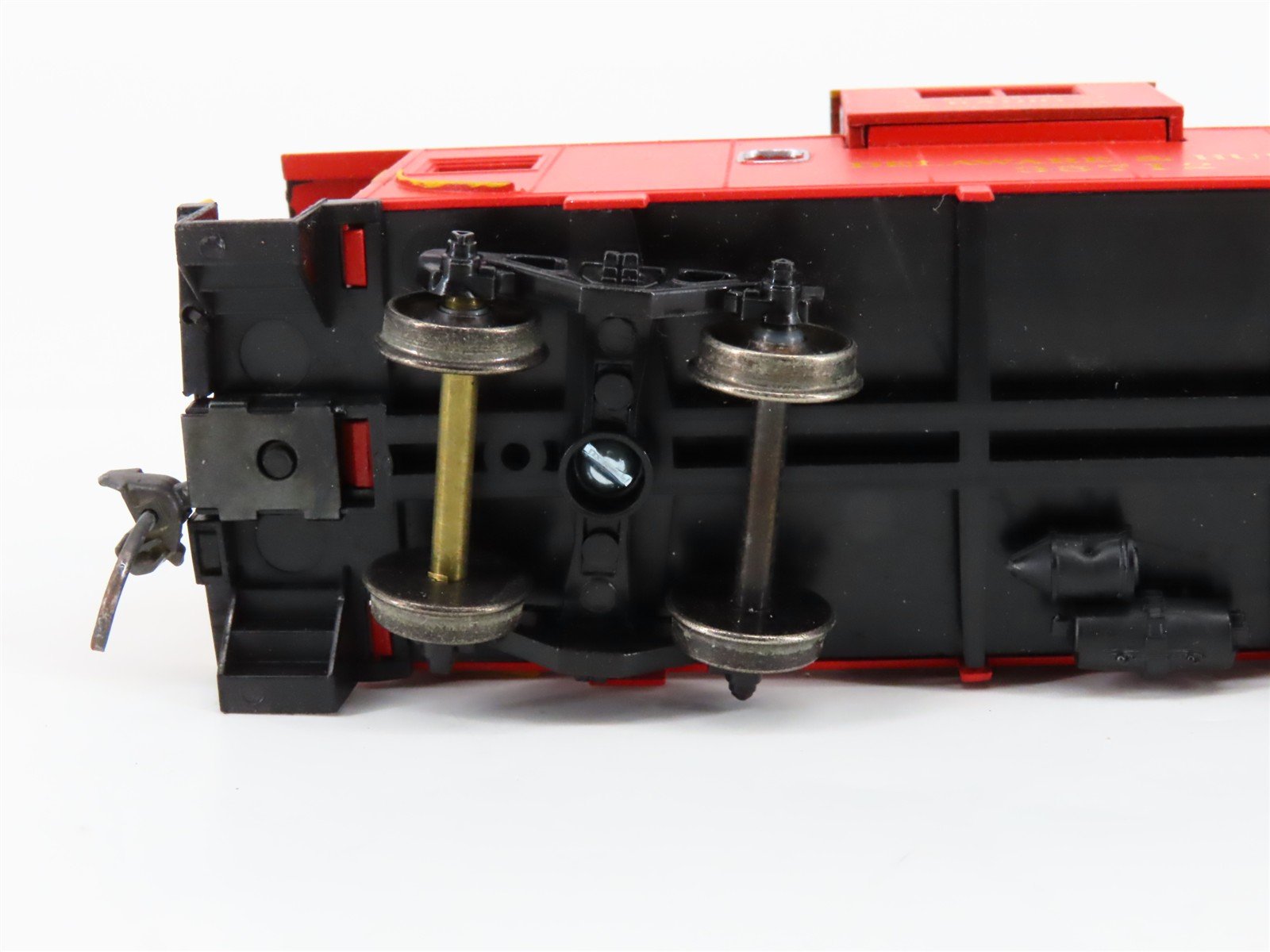 HO Scale Athearn Rail Runner D&H Delaware & Hudson Caboose #35712 Pro Custom