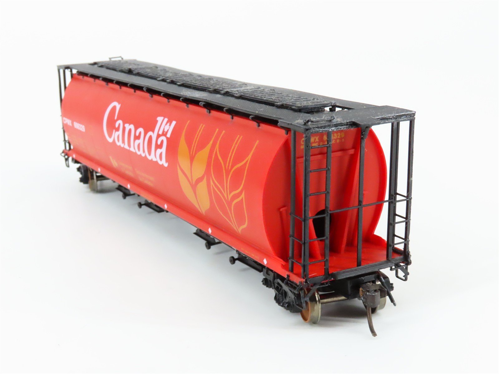 HO Scale Intermountain 40102-21 CPWX Canada Cylindrical Hopper #606329