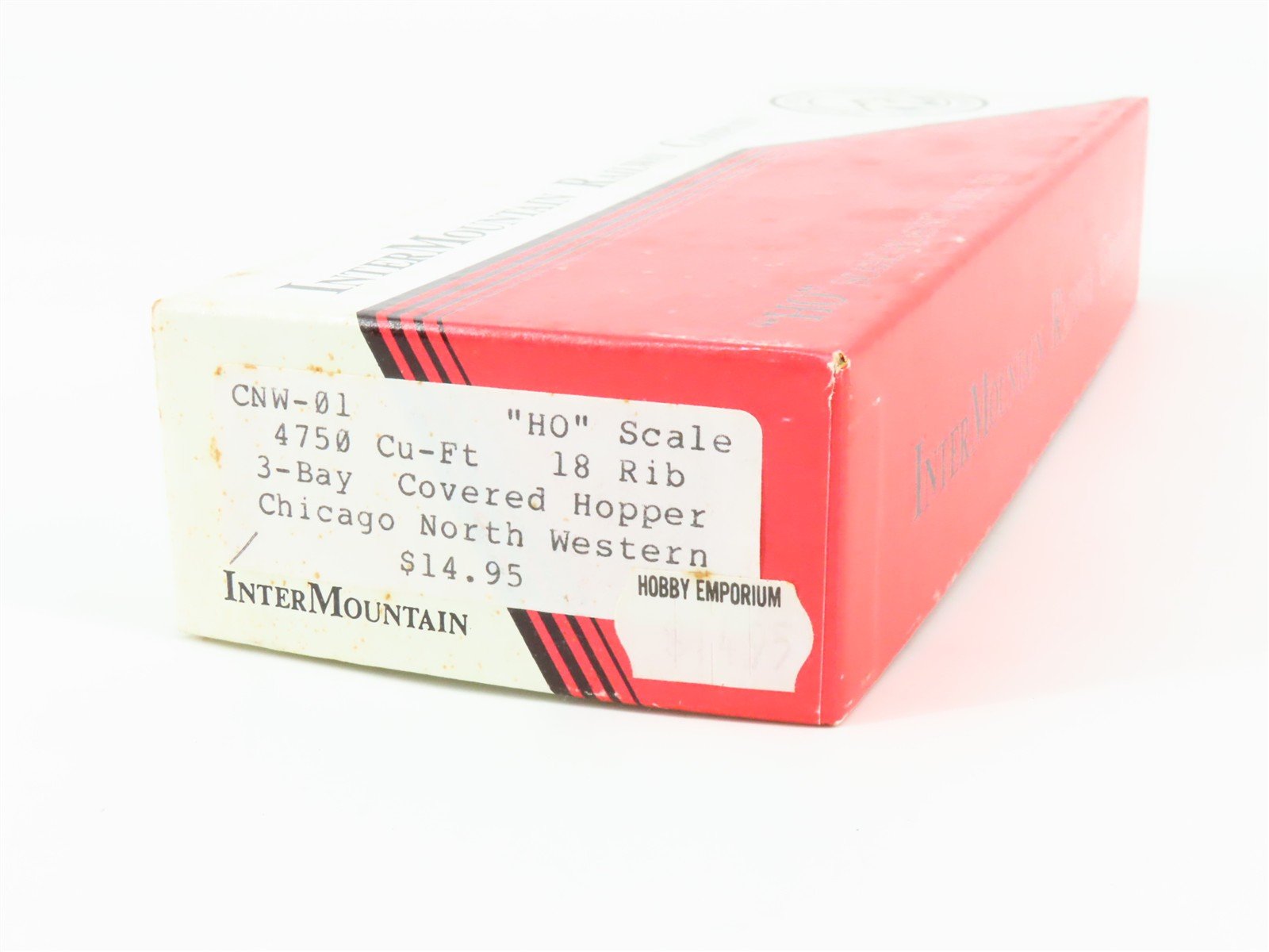 HO Scale Intermountain CNW-01 CNW Railway 3-Bay Covered Hopper #182409