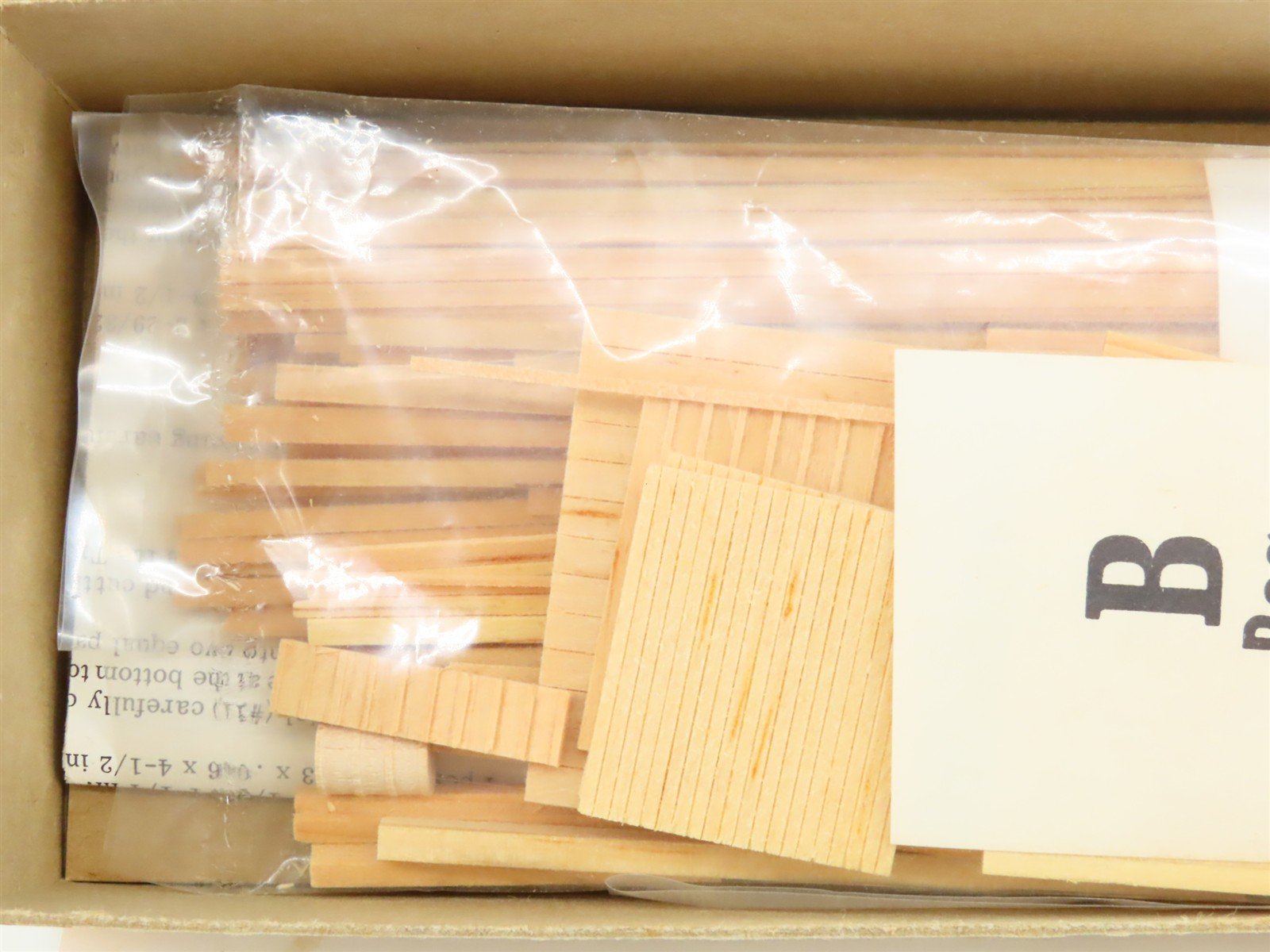 HO Scale Campbell 368 Shed Under Construction Building Kit