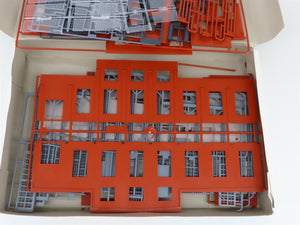 HO Scale Walthers 933-2900 Modern Roundhouse Building Kit