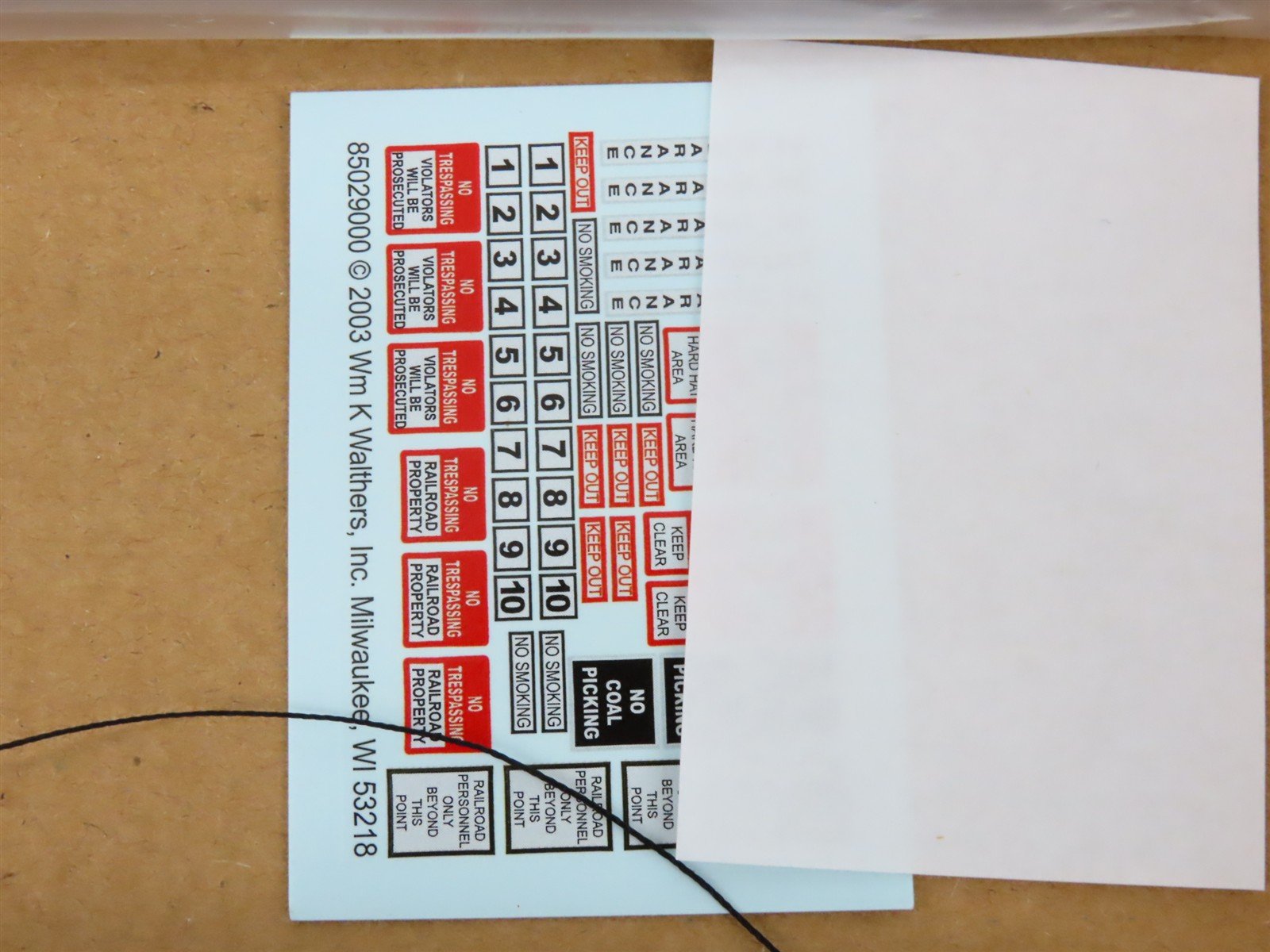 HO Scale Walthers 933-3181 Cinder Conveyor & Ash Pit Building Kit