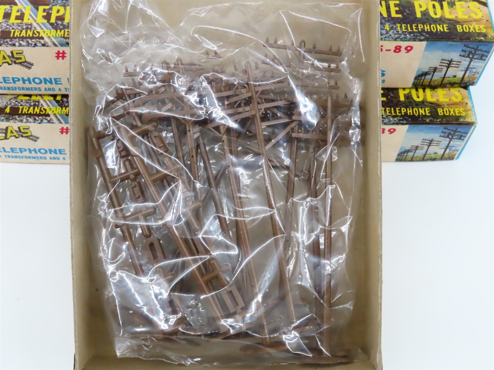 LOT of 5 HO Scale Atlas 775-89 12 Telephone Pole Packs