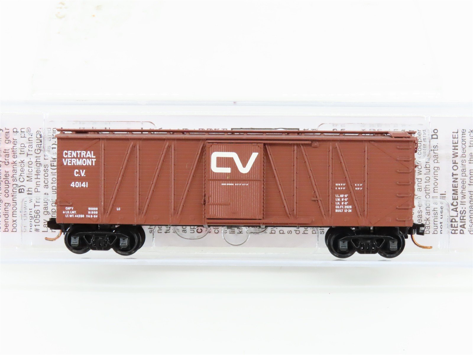N Scale Micro-Trains MTL 02800160 CV Central Vermont 40' Boxcar #40141