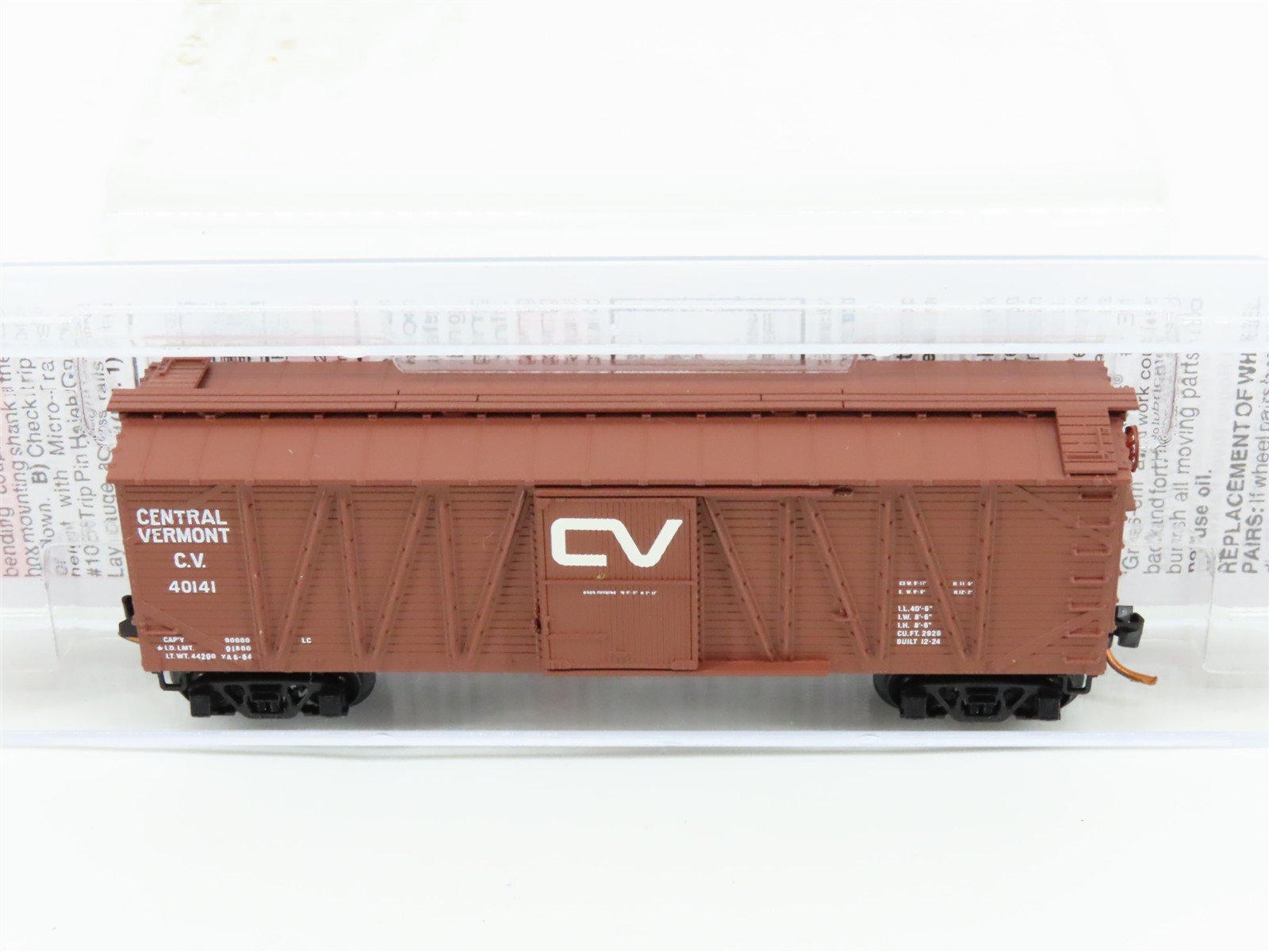 N Scale Micro-Trains MTL 02800160 CV Central Vermont 40' Boxcar #40141