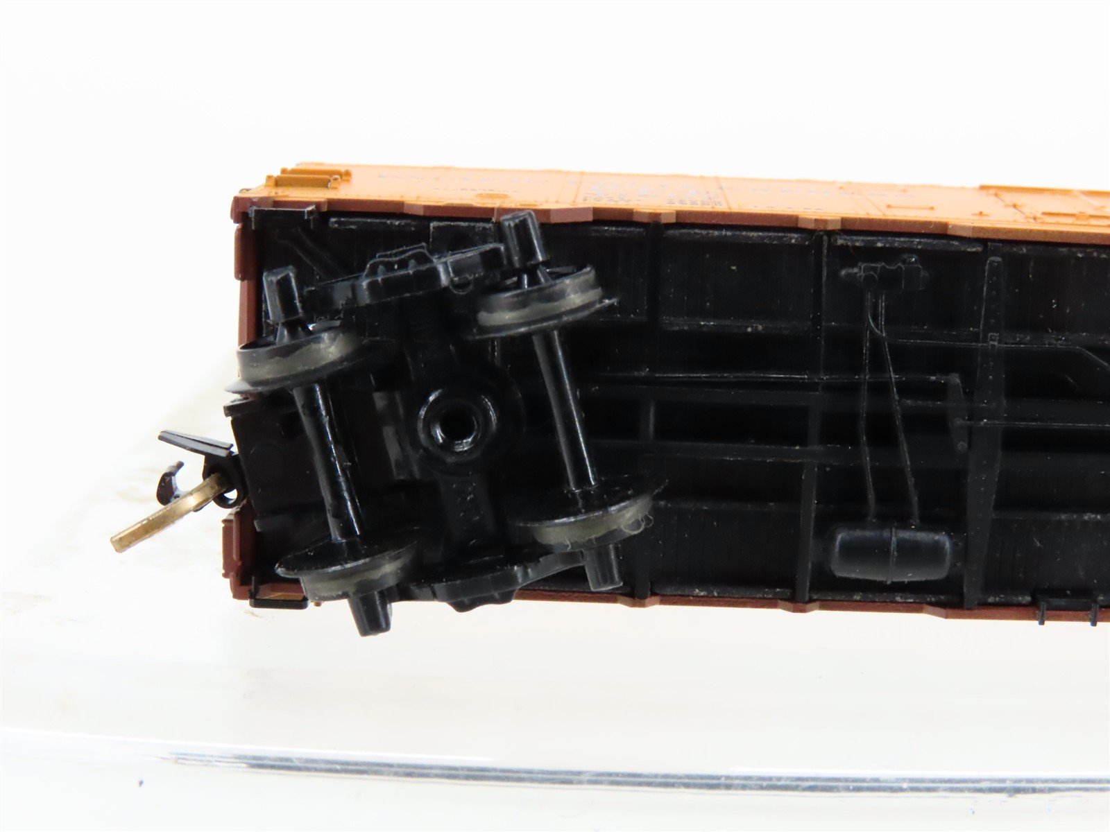 N Scale Micro-Trains MTL 59520 PFE Pacific Fruit Express 40' Ice Reefer #41507