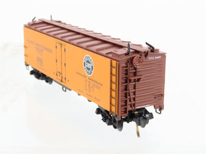 N Scale Micro-Trains MTL 59010 PFE Pacific Fruit Express 40' Ice Reefer #40400