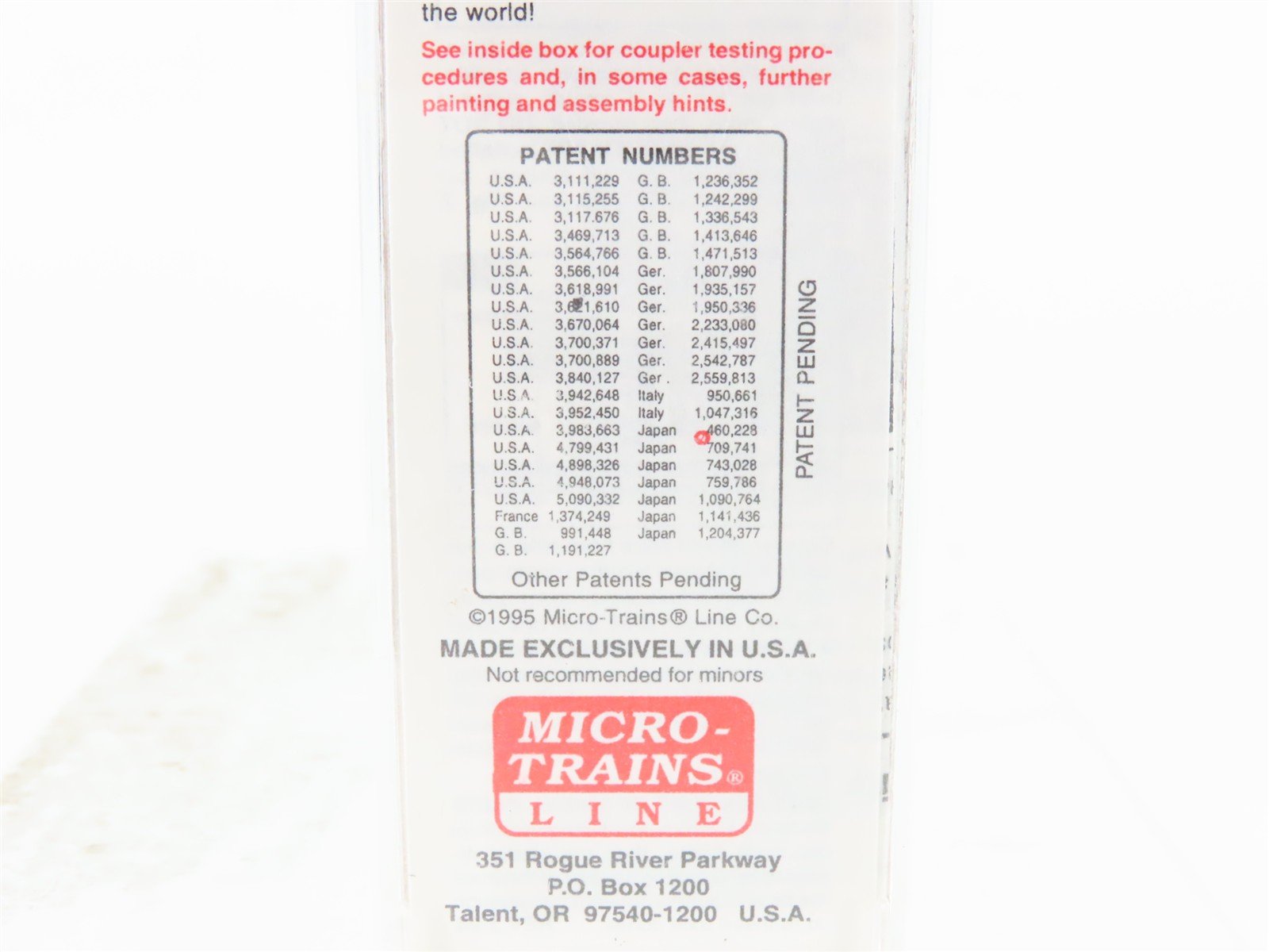 N Scale Micro-Trains MTL 59010 PFE Pacific Fruit Express 40' Ice Reefer #40400
