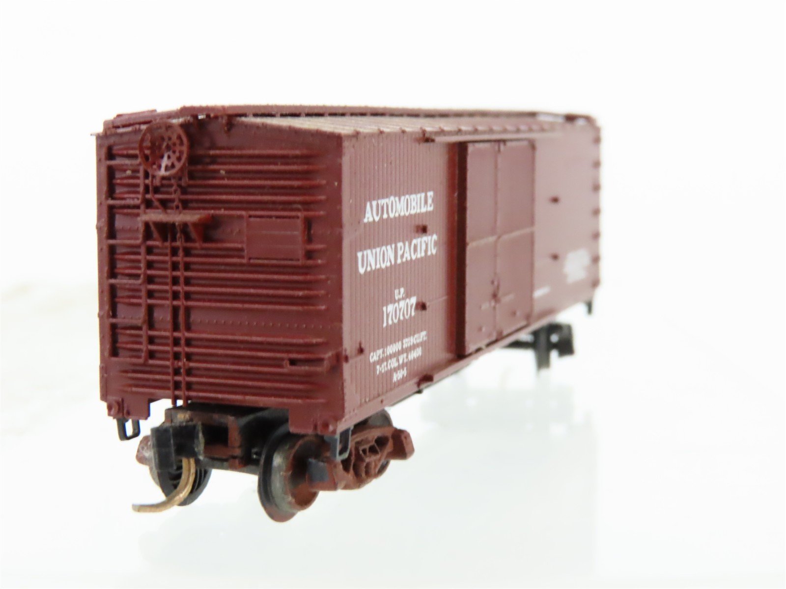 N Scale Micro-Trains/Kadee 43030 UP Union Pacific 40' Wood Boxcar #170707