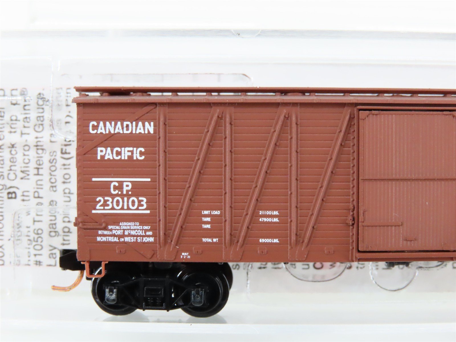 N Scale Micro-Trains MTL 02800120 CP Canadian Pacific 40' Boxcar #230103