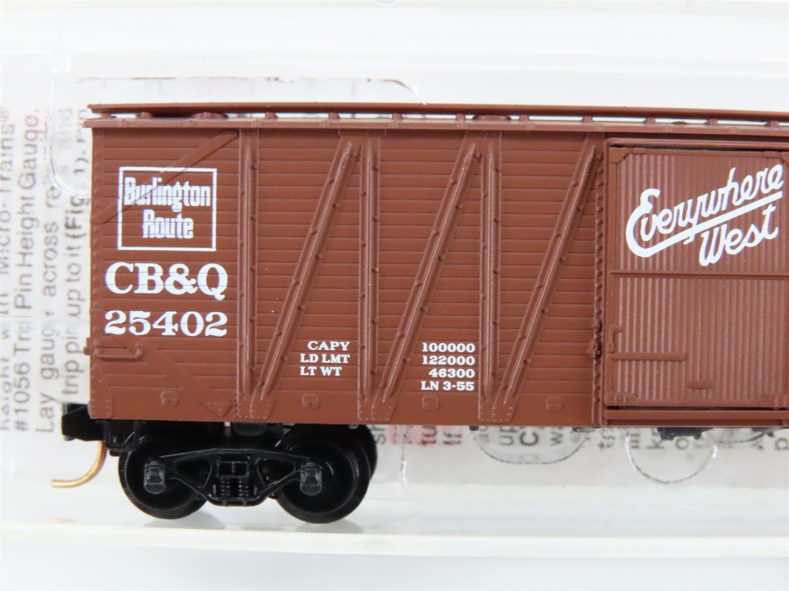 N Scale Micro-Trains MTL 28150 CBQ Burlington 40'Single Door Boxcar #25402