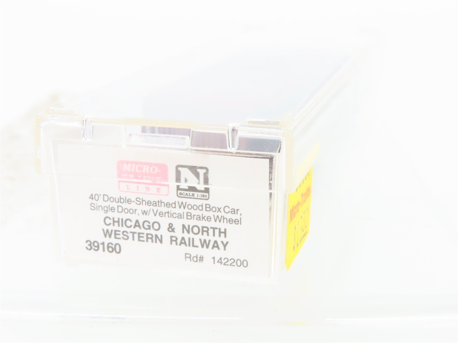 N Scale Micro-Trains MTL 39160 CNW Railway 40'Single Door Boxcar #142200