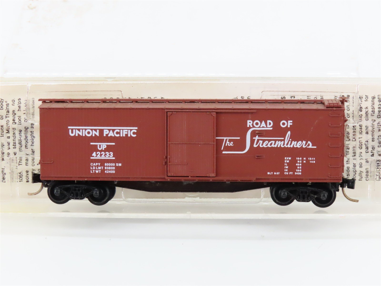 N Scale Micro-Trains MTL 39010 UP Union Pacific 40' Wood Boxcar #42233