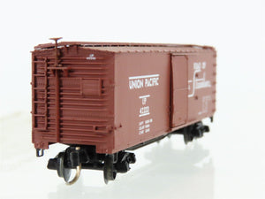 N Scale Micro-Trains MTL 39010 UP Union Pacific 40' Wood Boxcar #42233