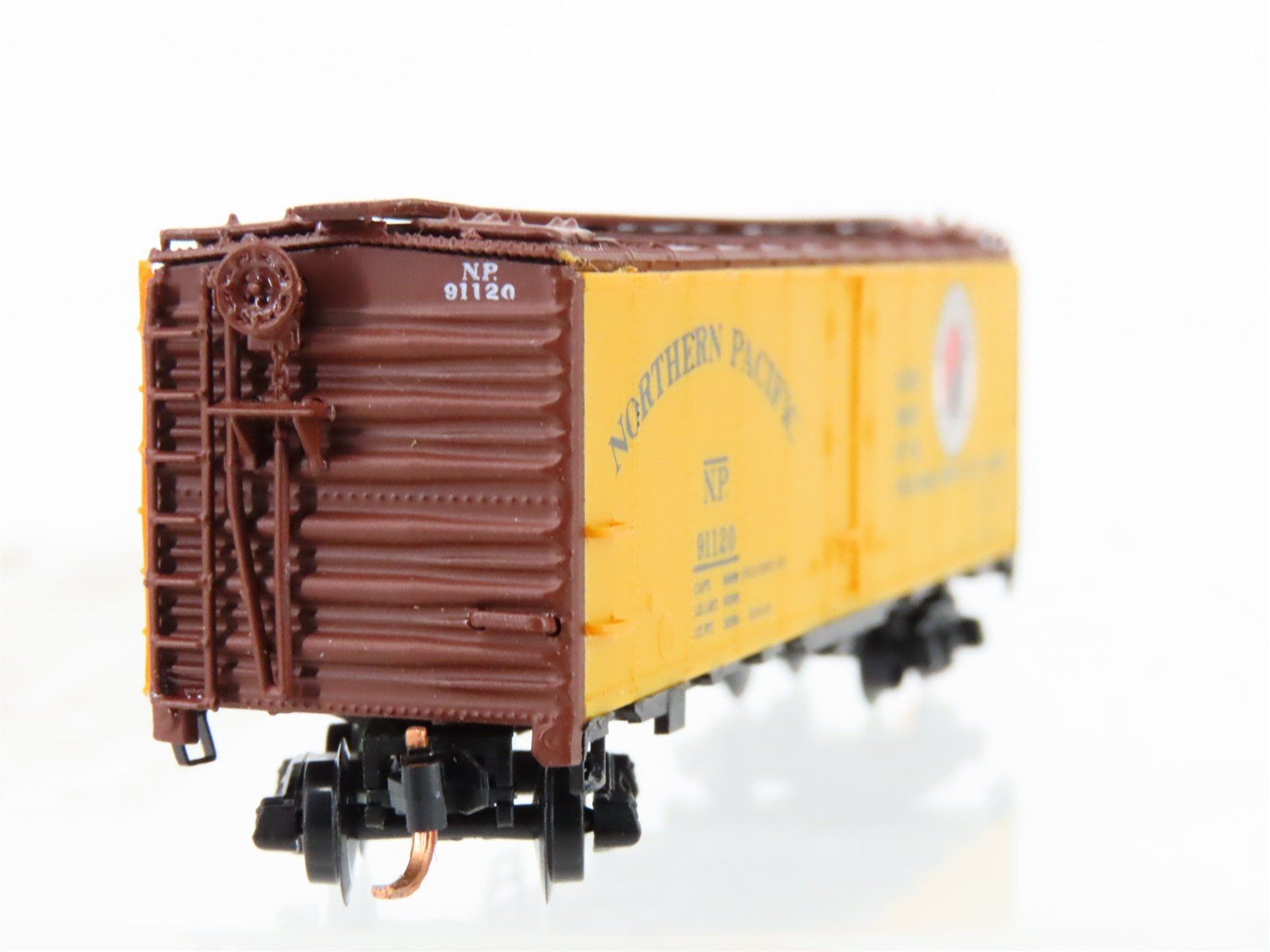 N Scale Intermountain 60502-05 NP Northern Pacific Steel Side Ice Reefer #91120