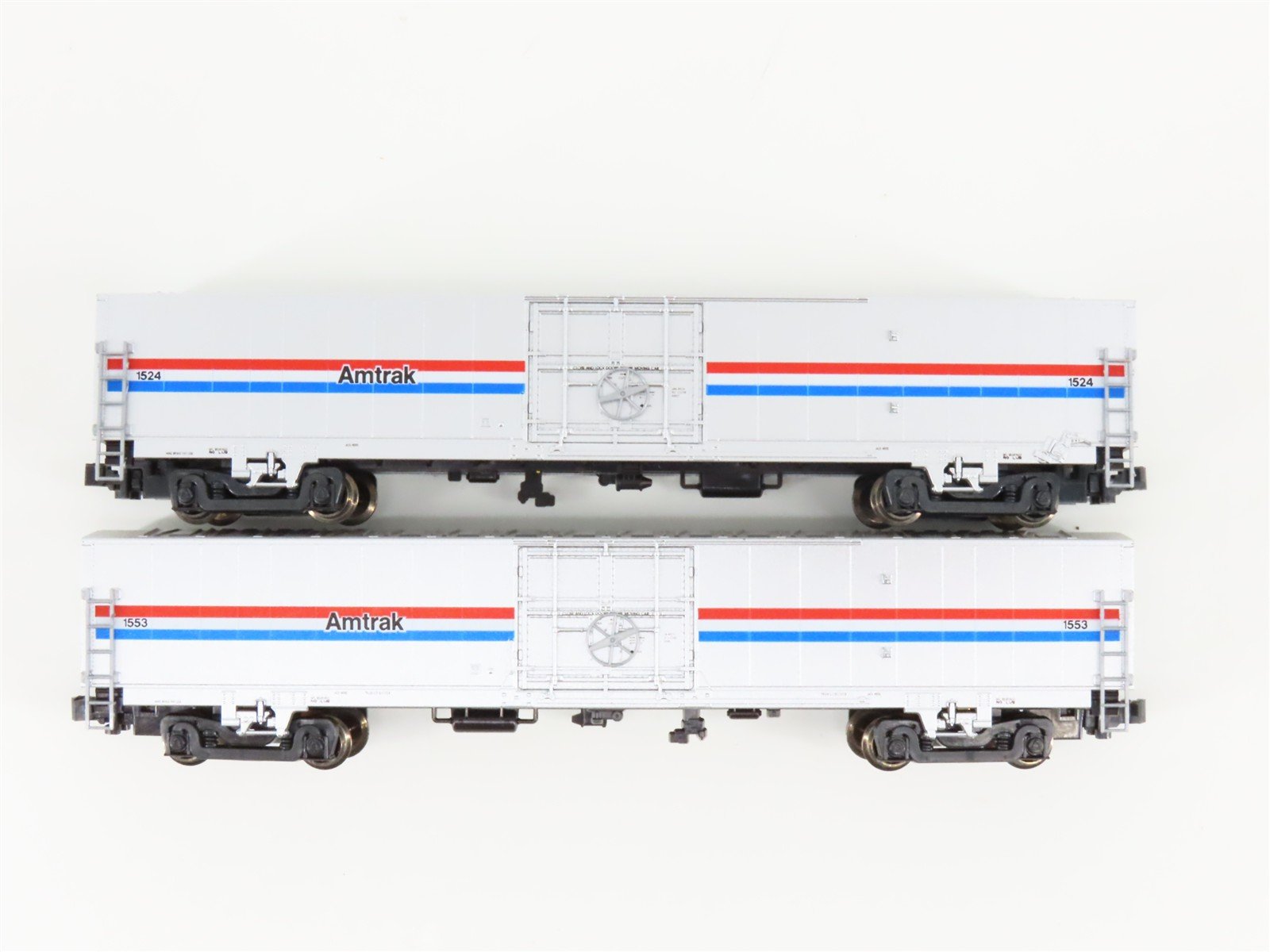 N Scale Kato 106-3506 Amtrak Material Handling Phase III 2-Car Pack Set C2