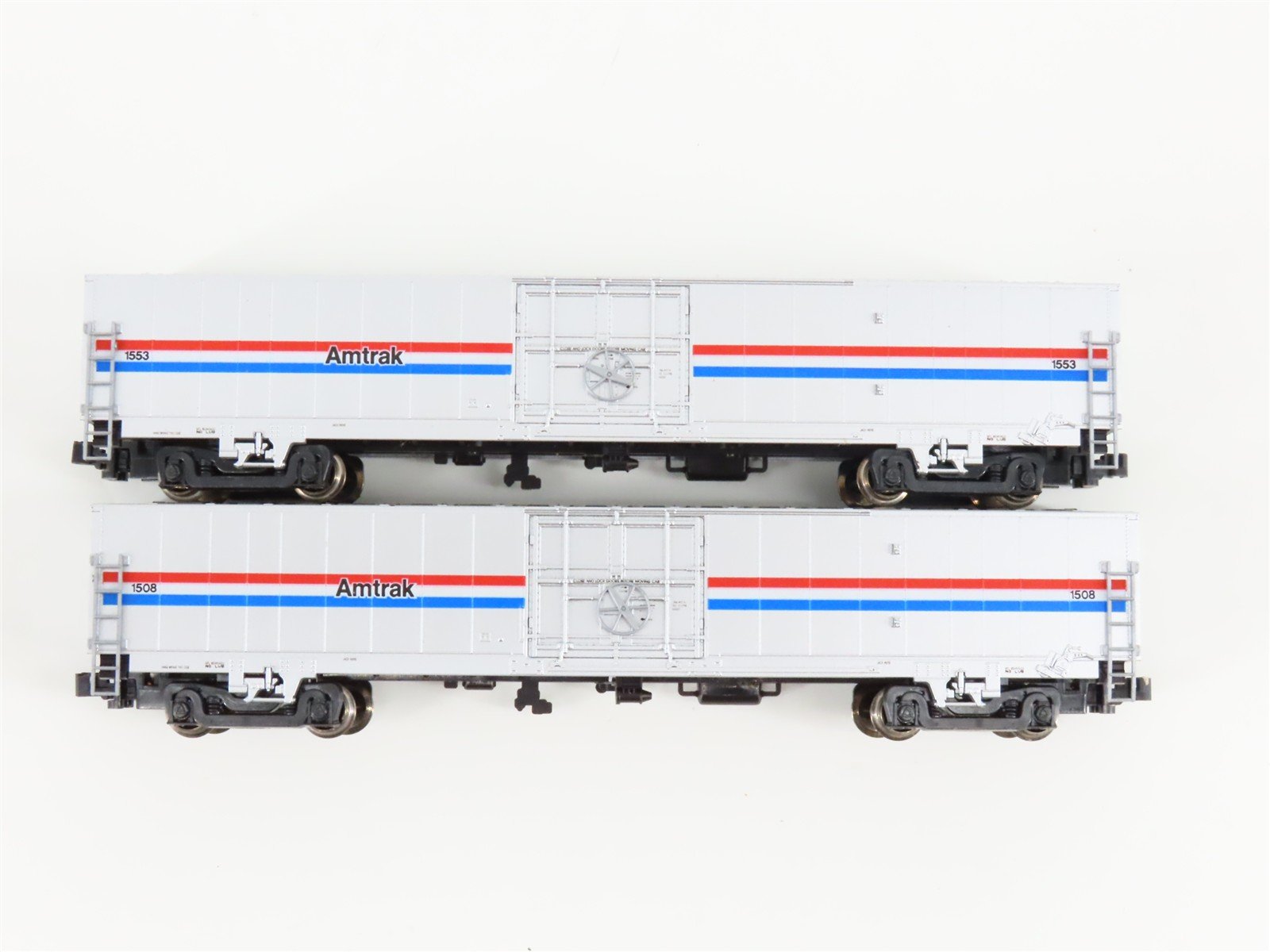 N Scale Kato 106-3506 Amtrak Material Handling Phase III 2-Car Pack Set C2
