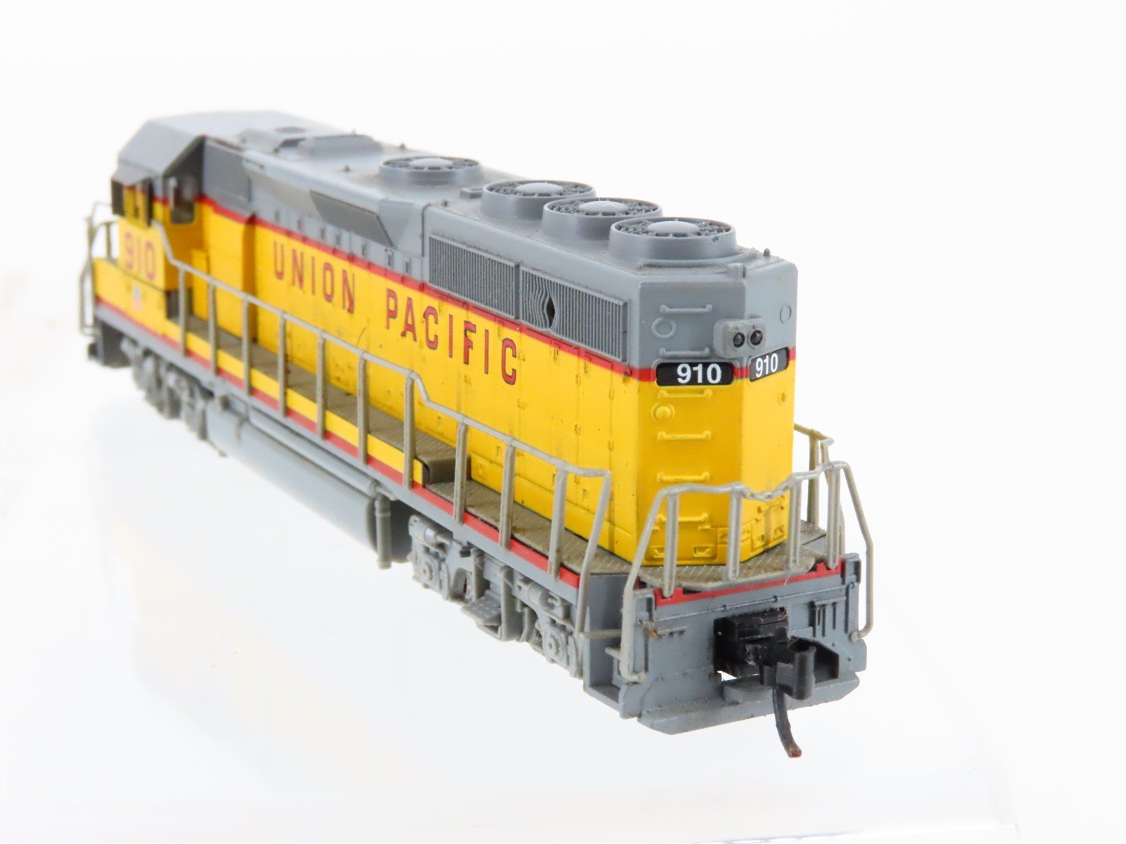 N Scale Atlas 48624 UP Union Pacific EMD GP40-2 Diesel #910 w/ DCC