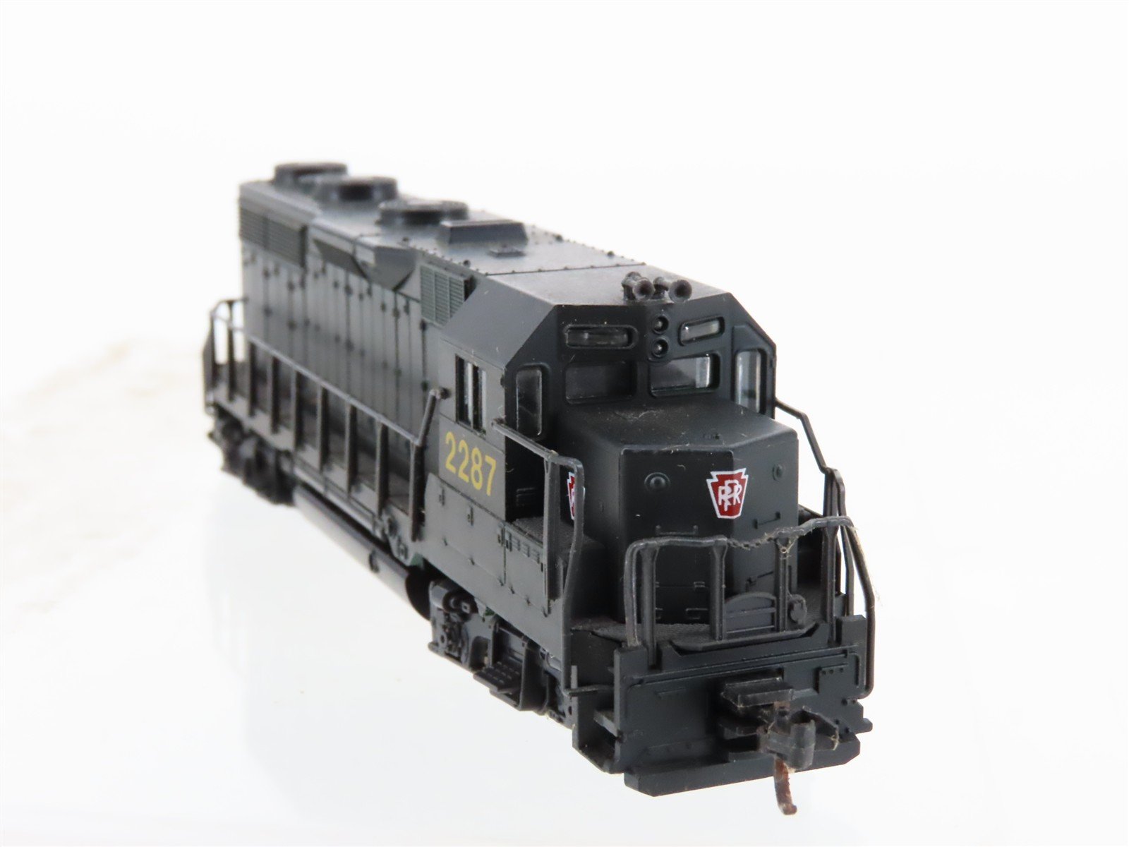 N Scale Atlas/KATO 4633 PRR Pennsylvania EMD GP35 Diesel #2287 w/ DCC