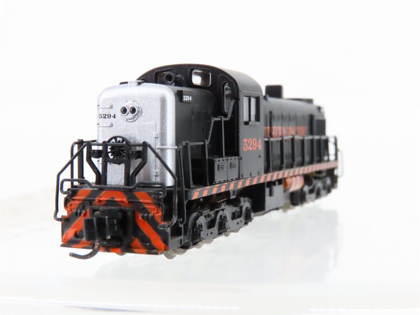 N Scale Atlas Classic 42305 SP Southern Pacific ALSO RSD-4/5 Diesel #5294