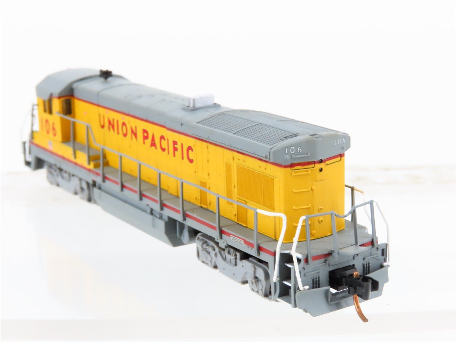 N Scale Atlas 49765 UP Union Pacific GE B23-7 Diesel Locomotive #106 w/ DCC