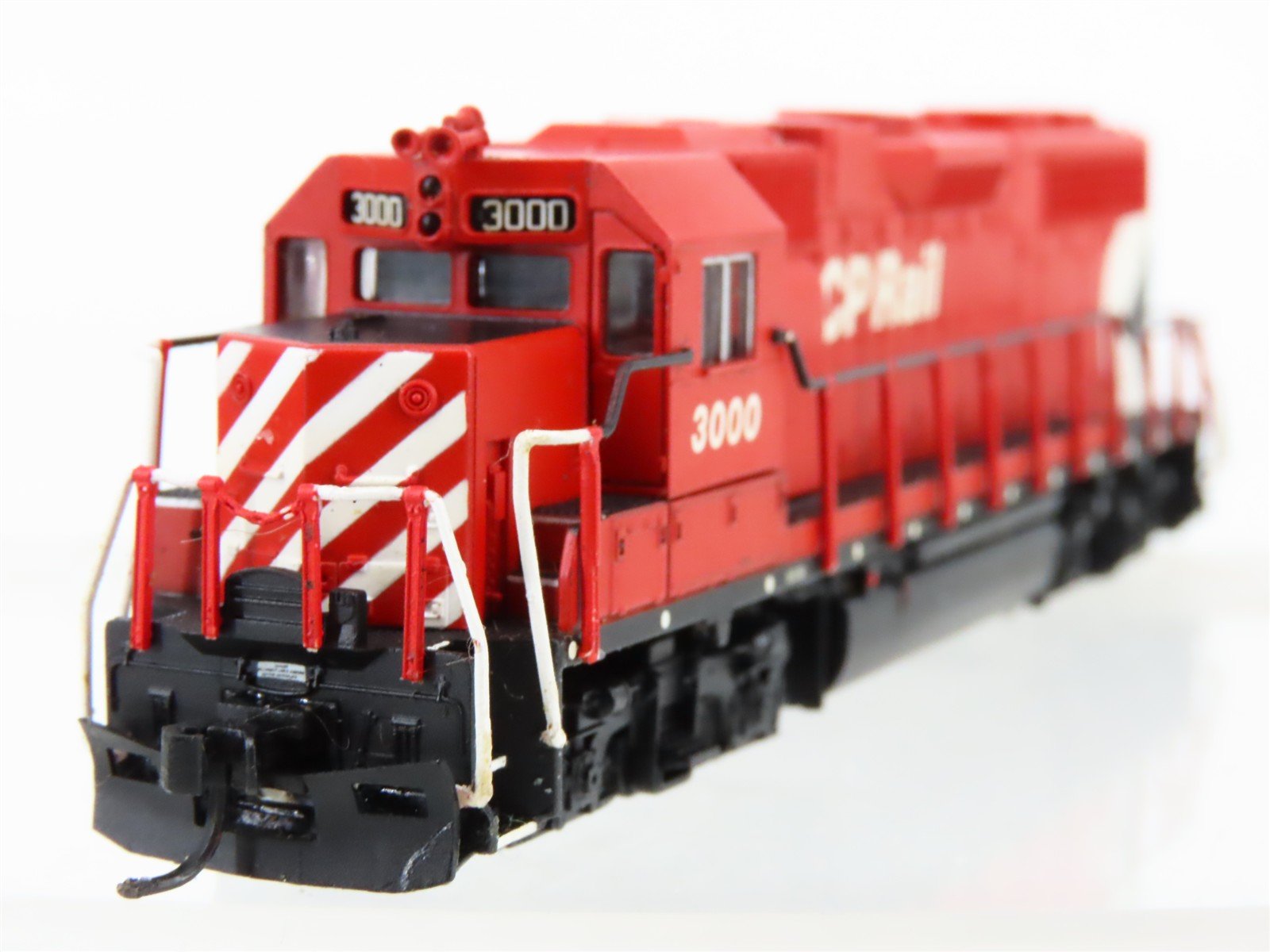 N Scale Atlas 555501 CP Rail Canadian Pacific EMD GP38 Diesel #3000 w/ DCC