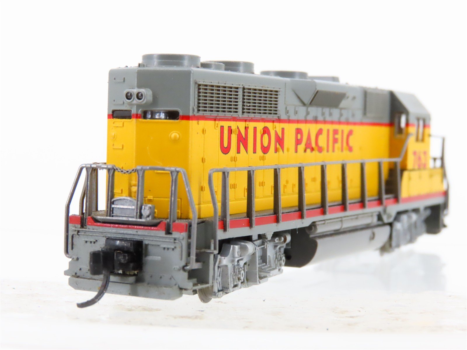 N Scale Atlas/KATO 4622 UP Union Pacific EMD GP35 Diesel #763 w/ DCC